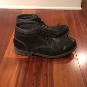 Black Clark’s Boots